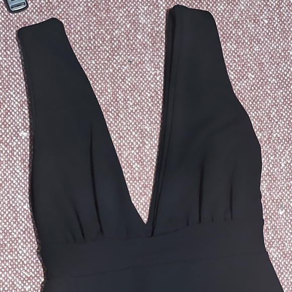 Nasty Gal Black V-Neck Slit Mini Dress - Picture 3 of 5